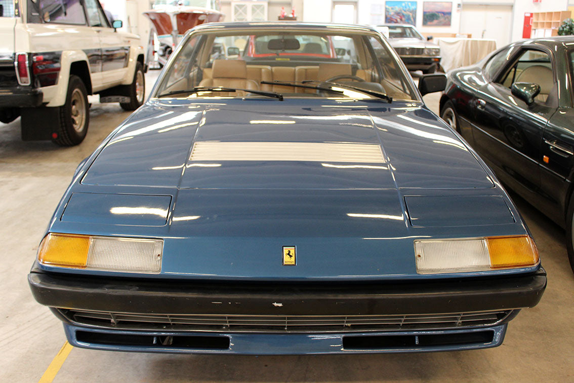 Ferrari 365 GT4 2+2 1975