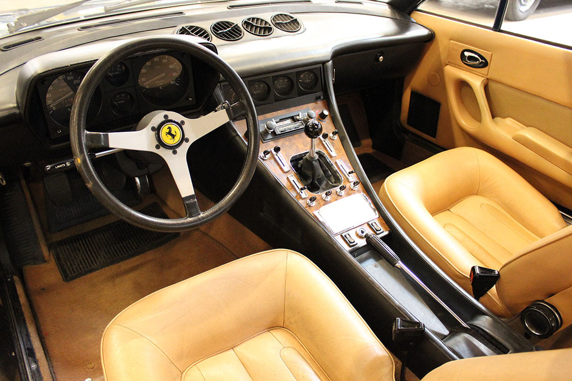 Ferrari 365 GT4 2+2 1975