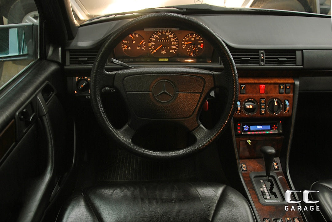 Mercedes-Benz 280E