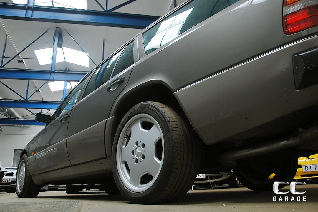 Mercedes-Benz 300TE 24V