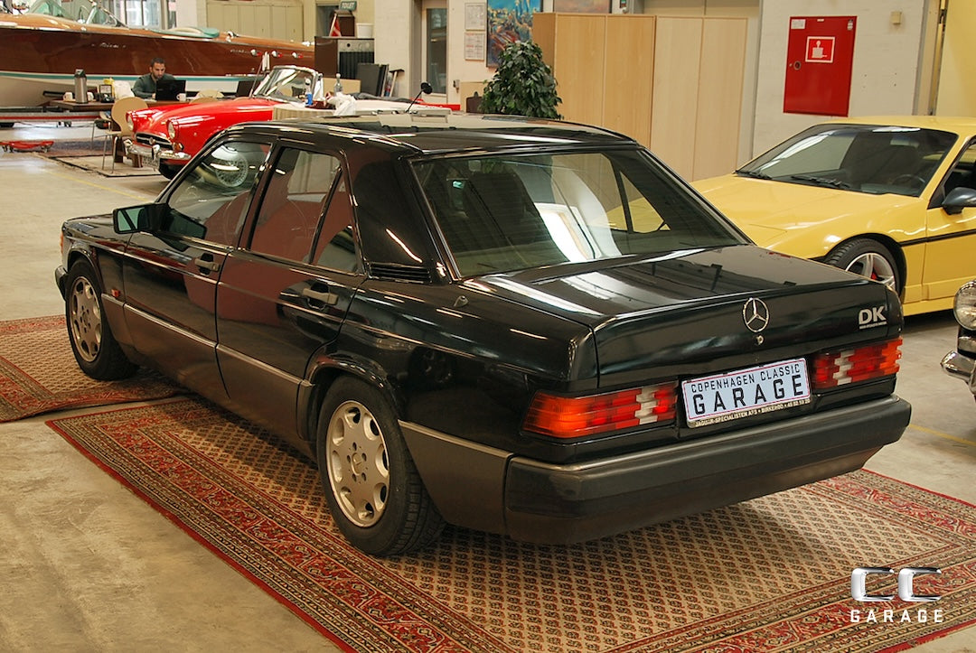 Mercedes-Benz 190E 2.6