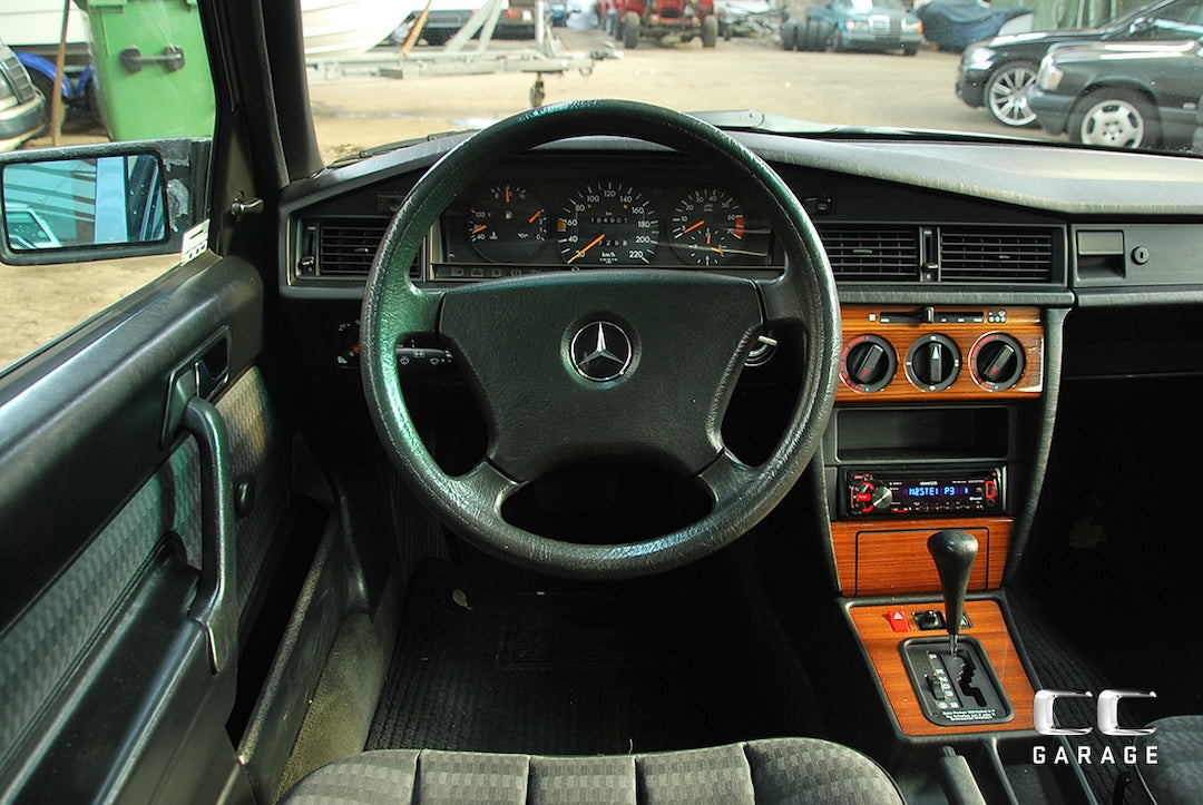 Mercedes-Benz 190E 2.0